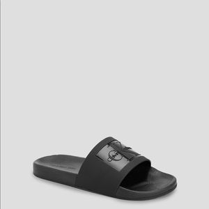CALVIN KLEIN SLIDE NEW!!